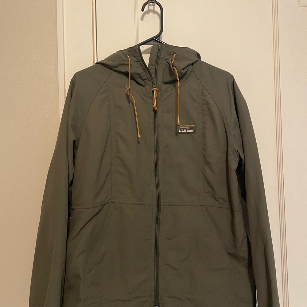 L.L. Bean Women's Mountain Classic Full-Zip Jacket